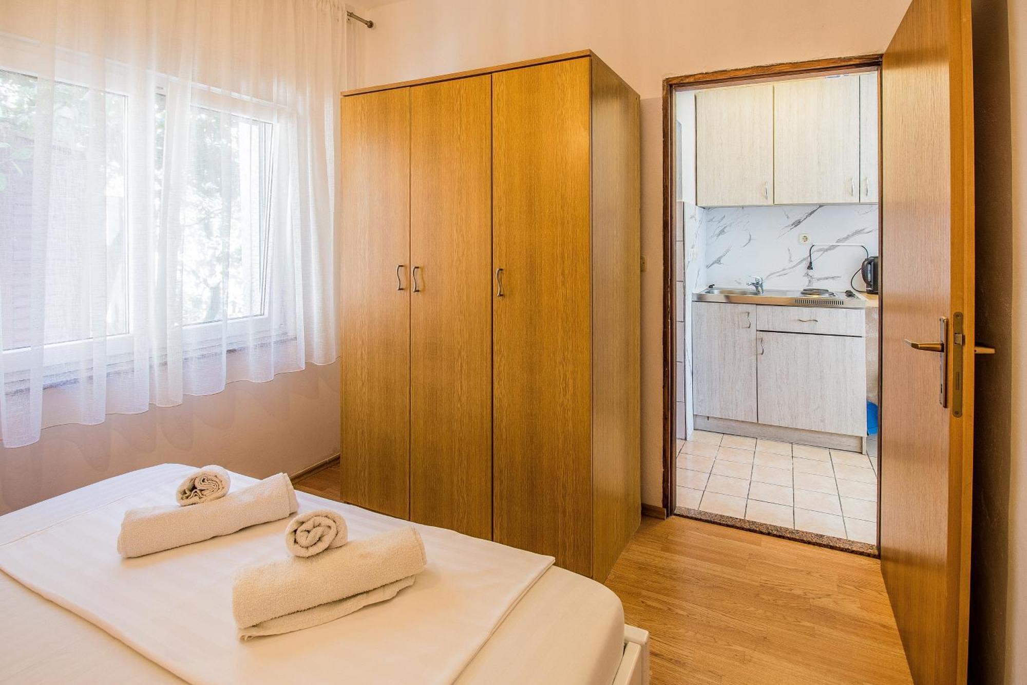 Dream House Rajic Apartment Trpanj Ngoại thất bức ảnh